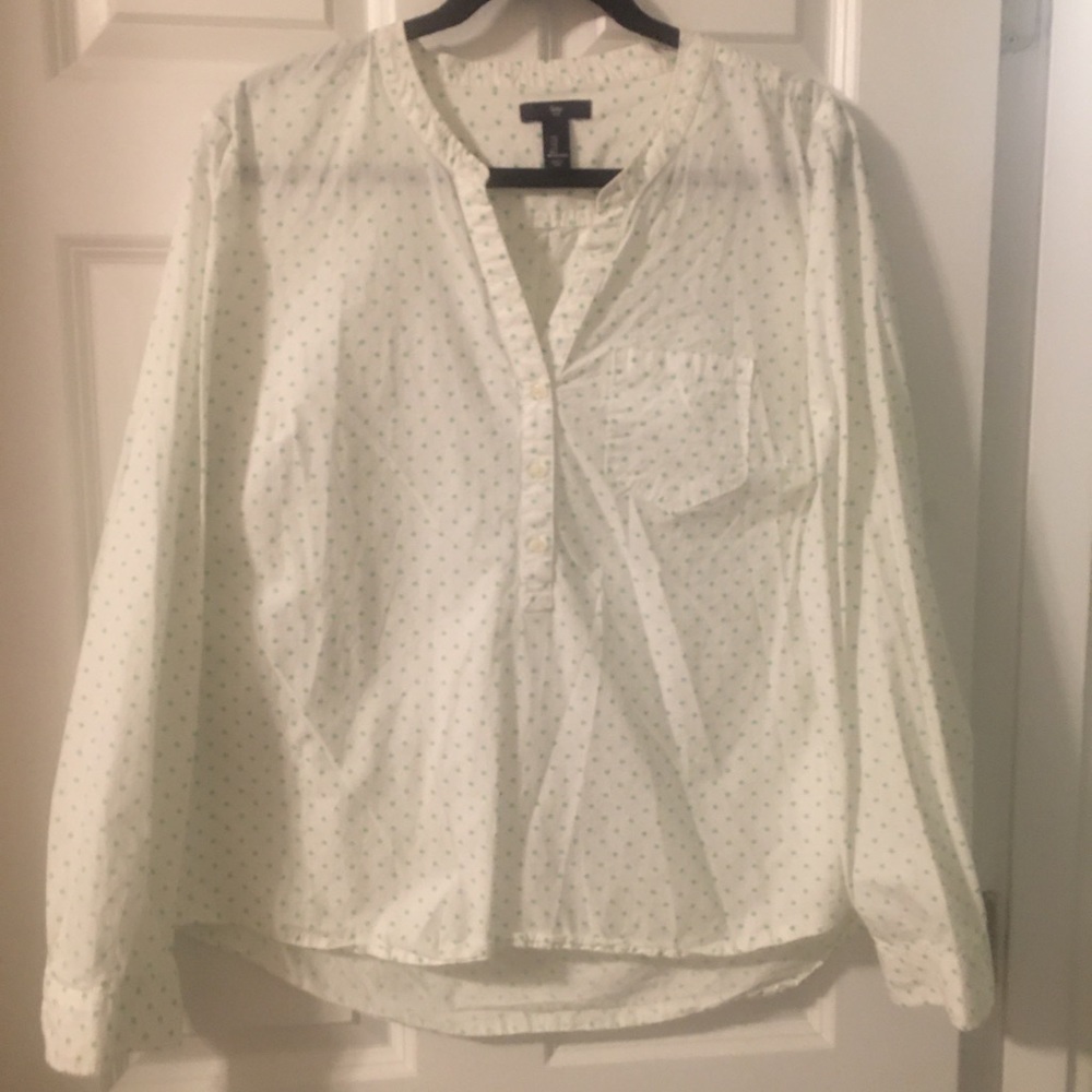 Gap Woman’s Polka Dot Blouse